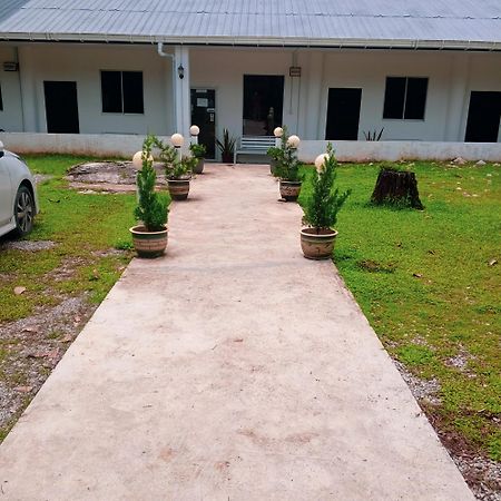 Sukau tomanggong view bed & breakfast Eksteriør billede